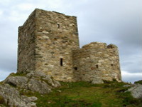 Carrickabraghy Castle